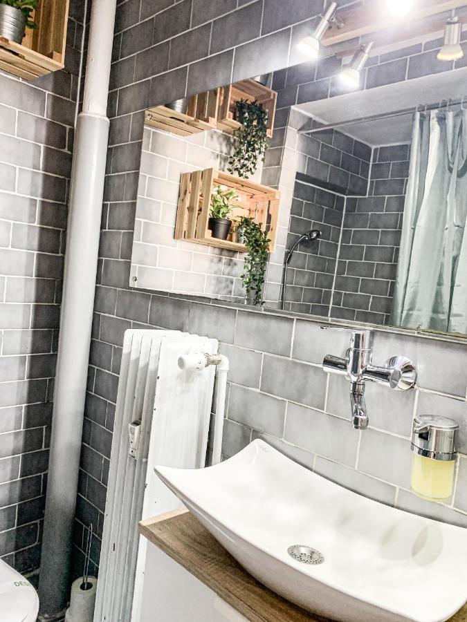 Charming Apartment In Paradise Called Bratislava Extérieur photo